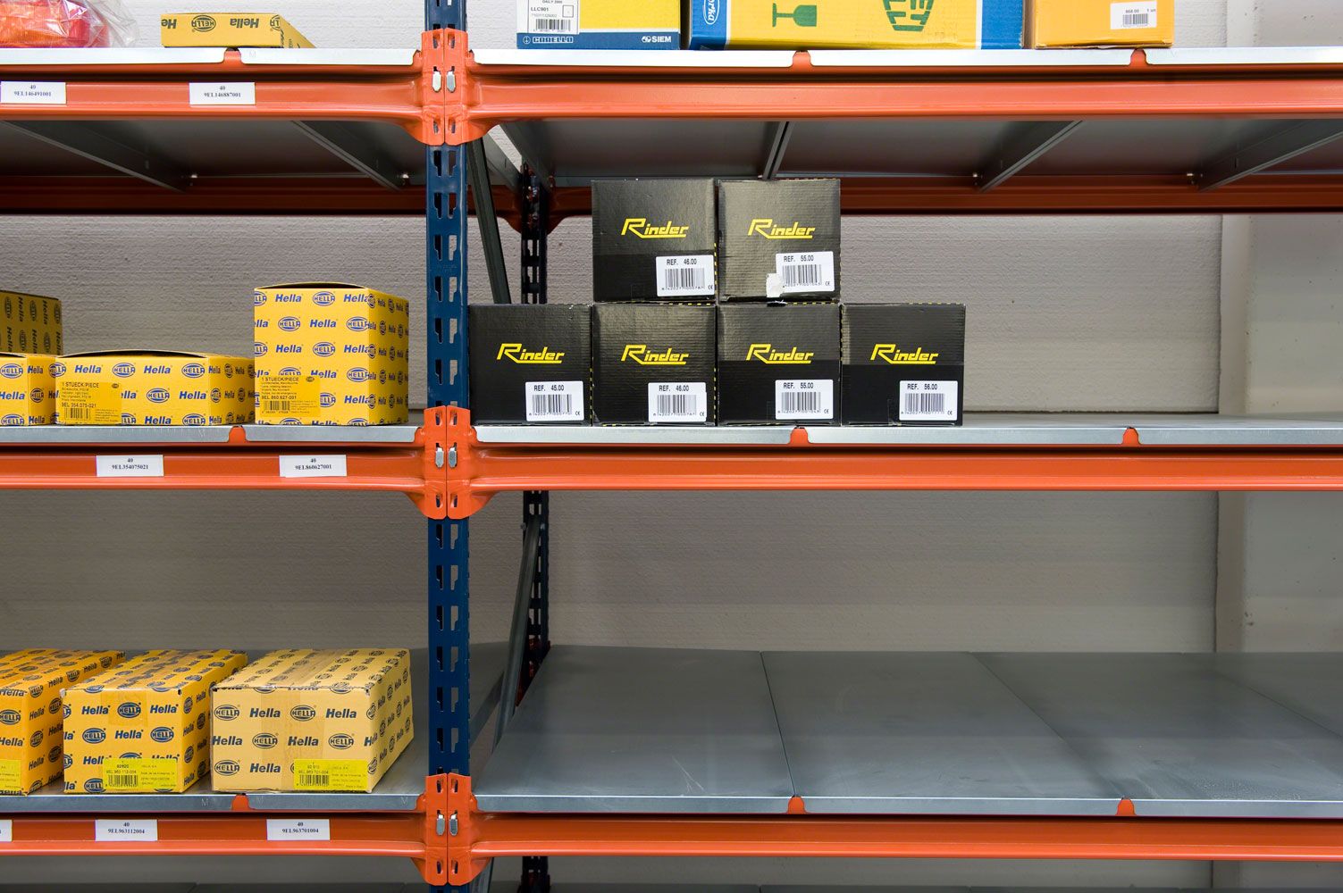 estanterías cargas pesadas paneles metálicos